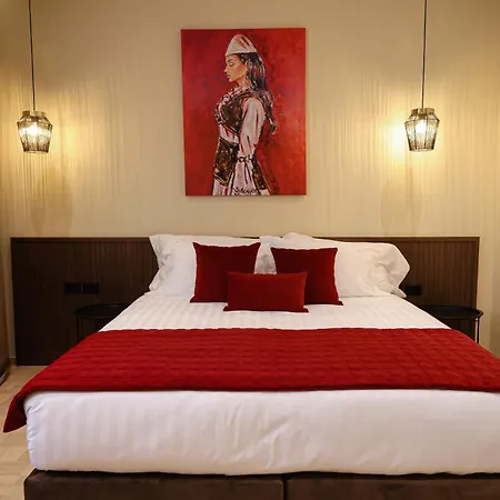 Cloud 5 Blloku Tirana