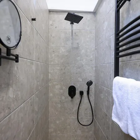 Cloud 5 Blloku Hotel Tirana