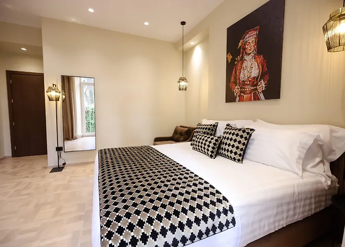 Cloud 5 Blloku Tirana