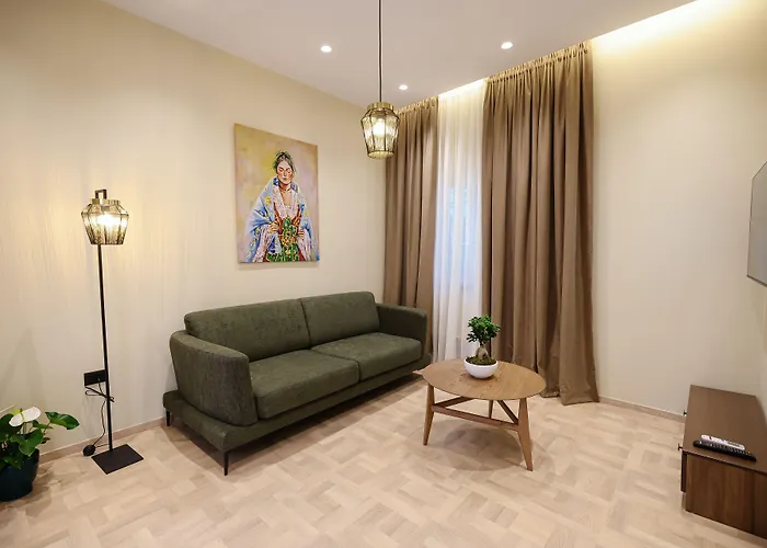 Cloud 5 Blloku Tirana