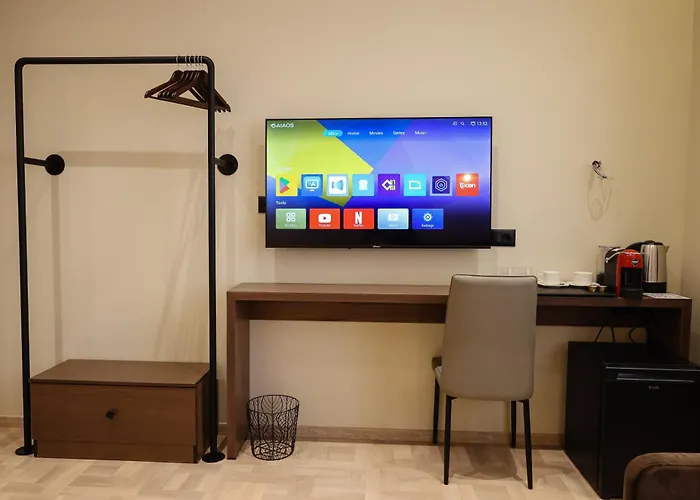 Cloud 5 Blloku Tirana