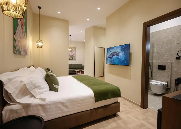 Cloud 5 Blloku 4* Tirana