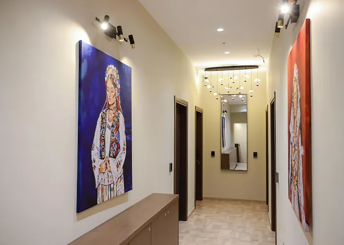 Hotel Cloud 5 Blloku 4*