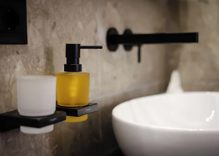 Cloud 5 Blloku 4* Tirana